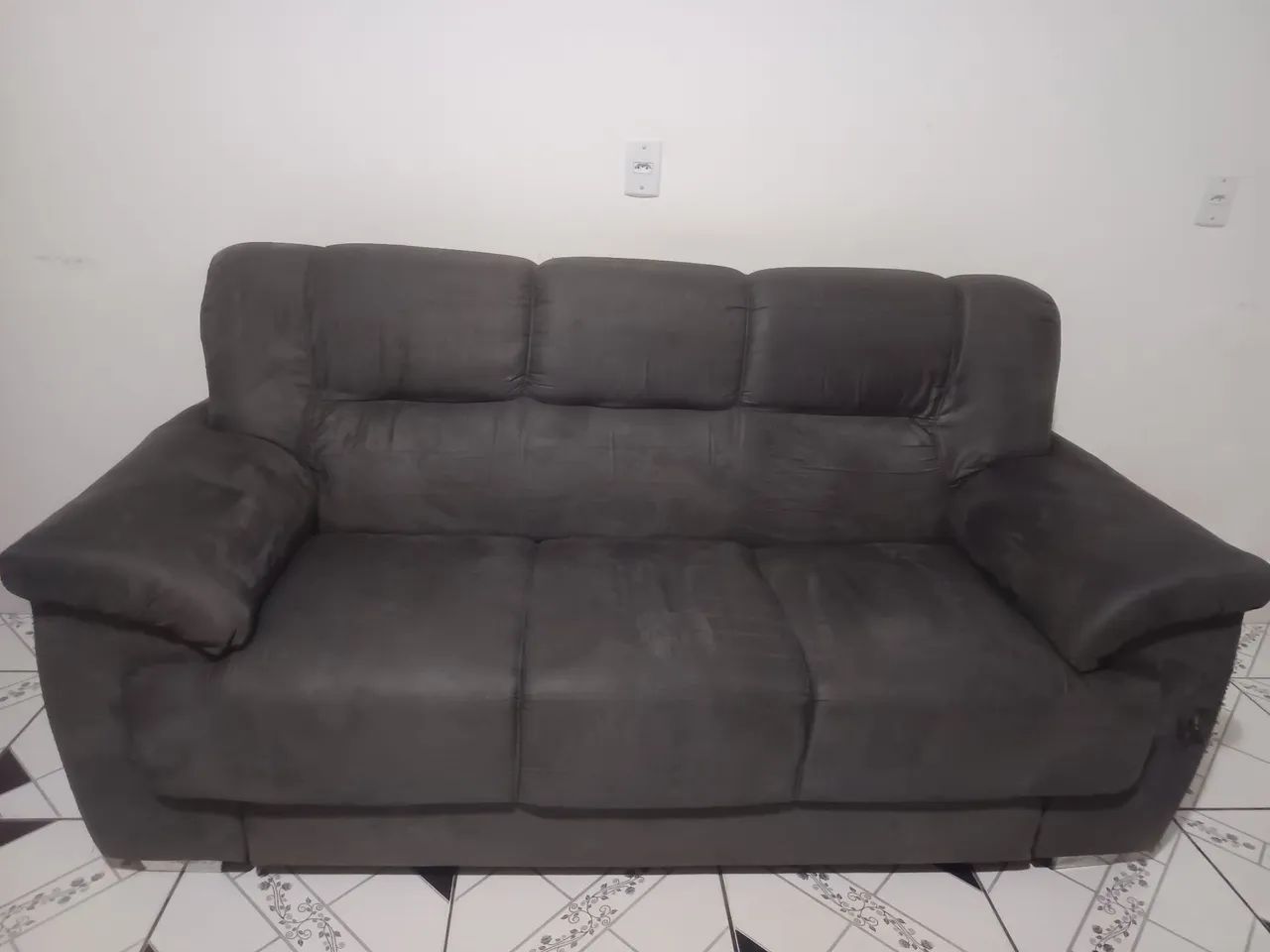 Sofá de 3 e 2 lugares 