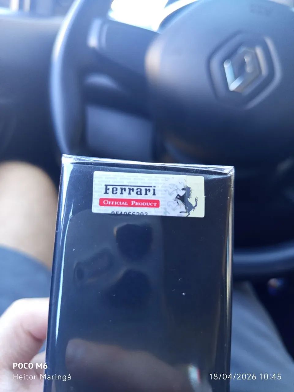 Ferrari Black Scuderia eua de toilette 125ml original  - Foto 5
