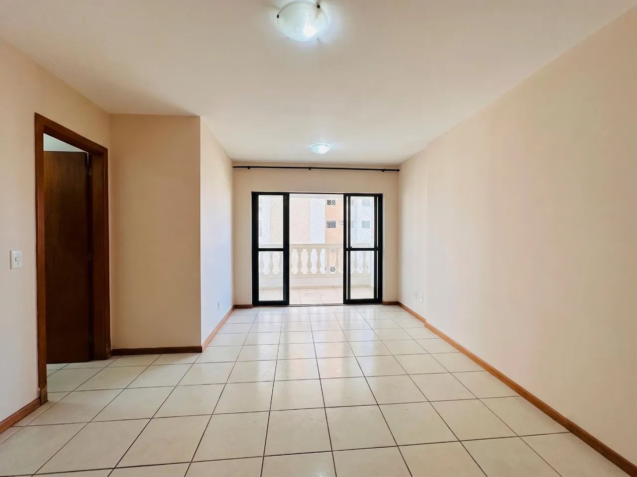 Apartamento Edifício Di Bologna |98,40m²| - Setor Bueno - Foto 2