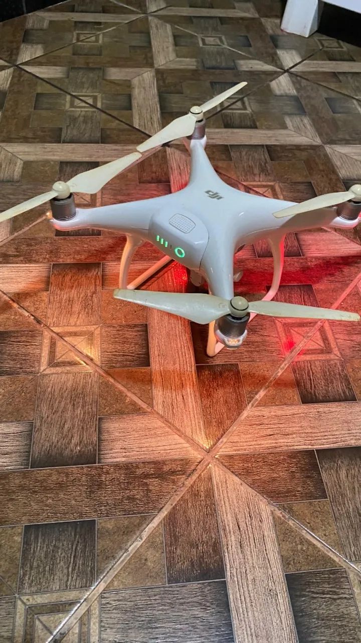 Drone Dji Phantom 4 4k Branco