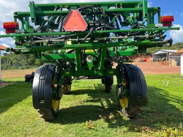 Pulverizador John Deere - 2017/2018 - 3.641 horas de motor - c/ ar, piloto automático, GPS - Foto 3