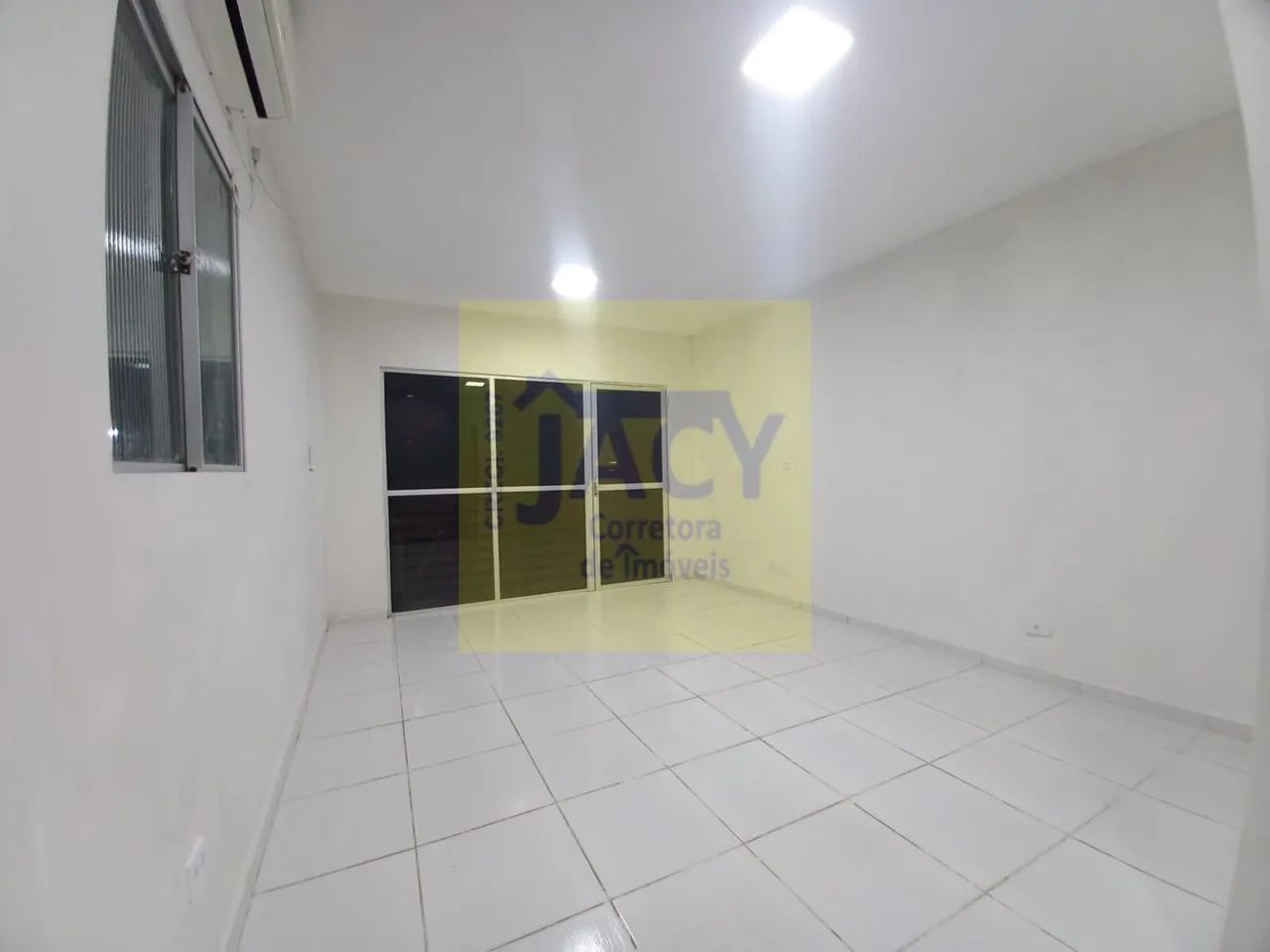 Loja em olinda, bairro novo , em galeria com copa e wc, ar-condicionado px crás - Foto 4
