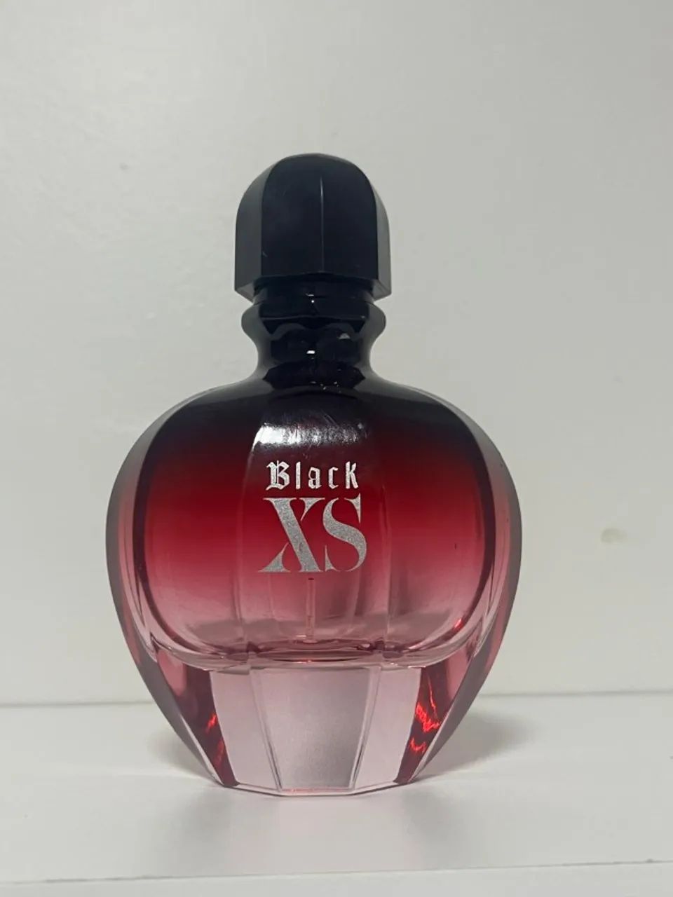 3 PERFUMES FEMININOS VAZIOS  - Foto 2