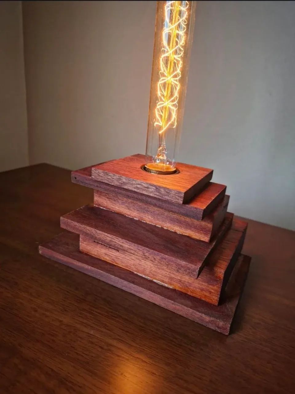 Luminária Desalinho III - Foto 2