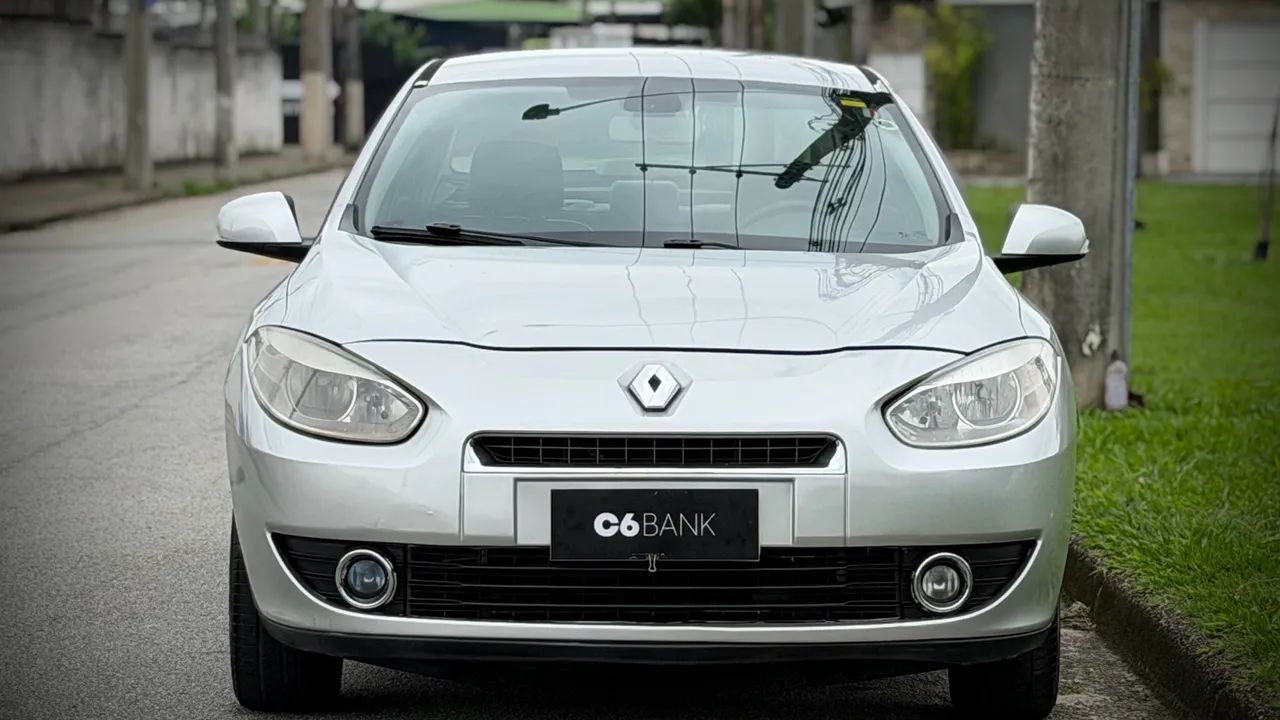 Renault Fluence FLUENCE Sed. Dynamique 2.0 16V FLEX Aut. 2014
