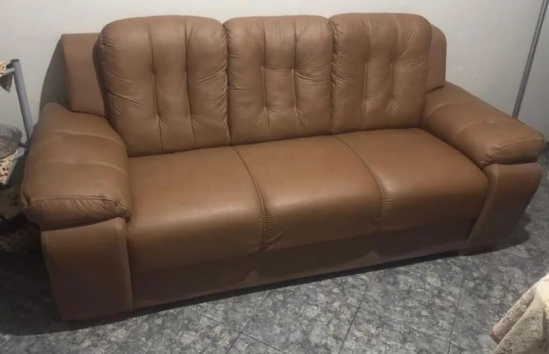 Vendo sofá de 3 lugaders