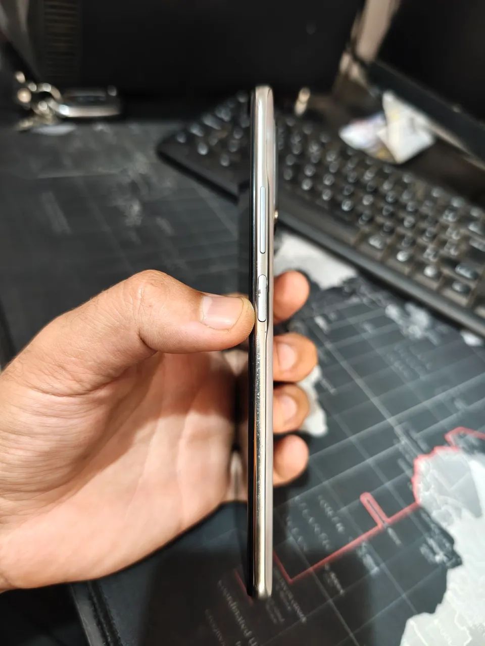 Vendo POCO F3, 128GB 8GB RAM - Foto 4