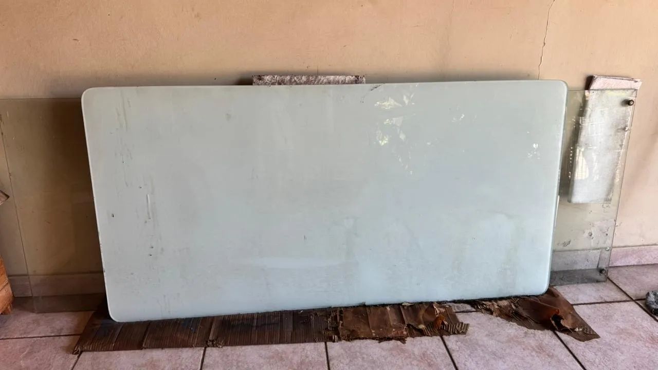 Glass for donation64985874571394121