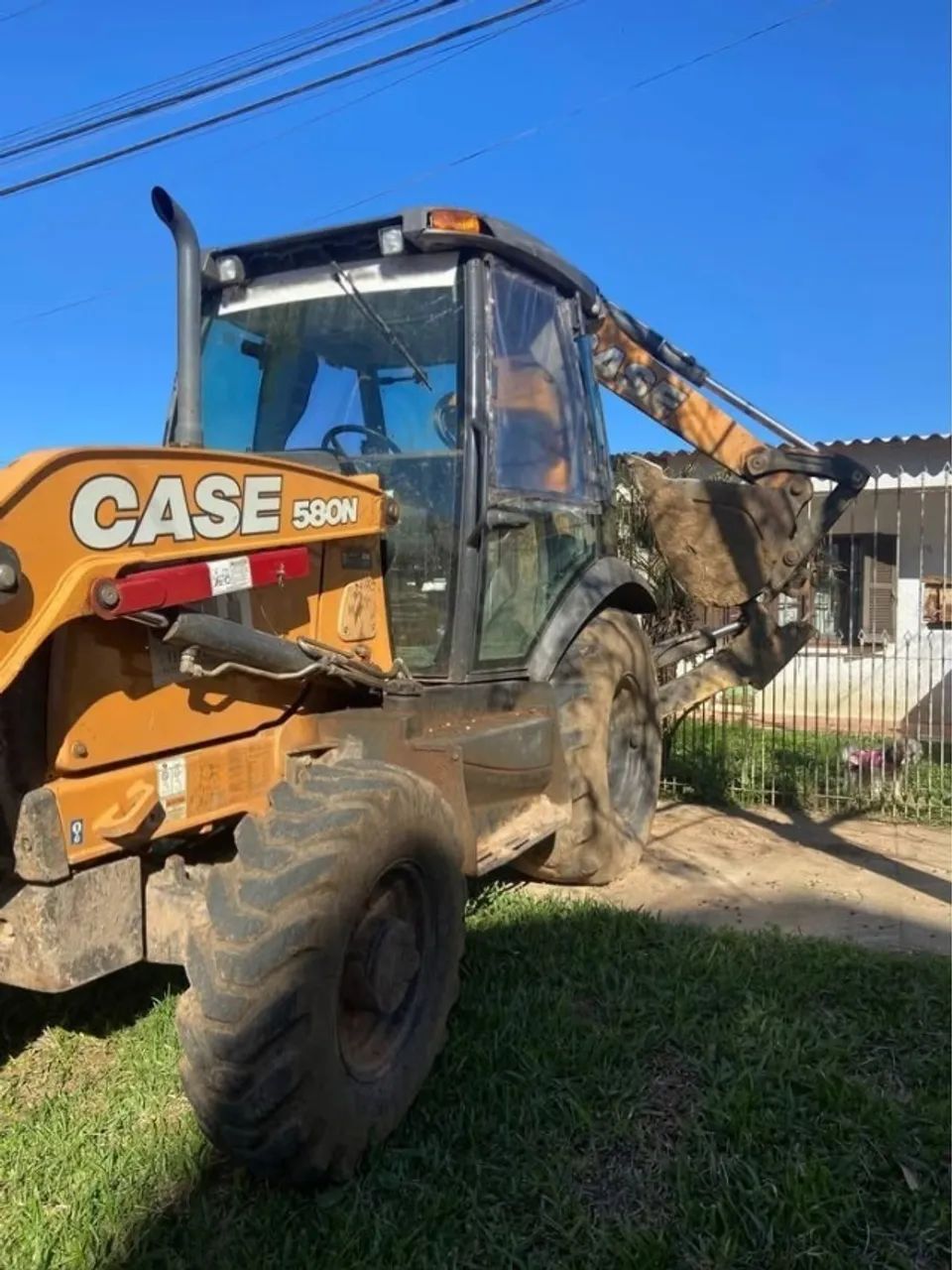 Retroescavadeira Case 580n 4x4 ano 2020 - Foto 4