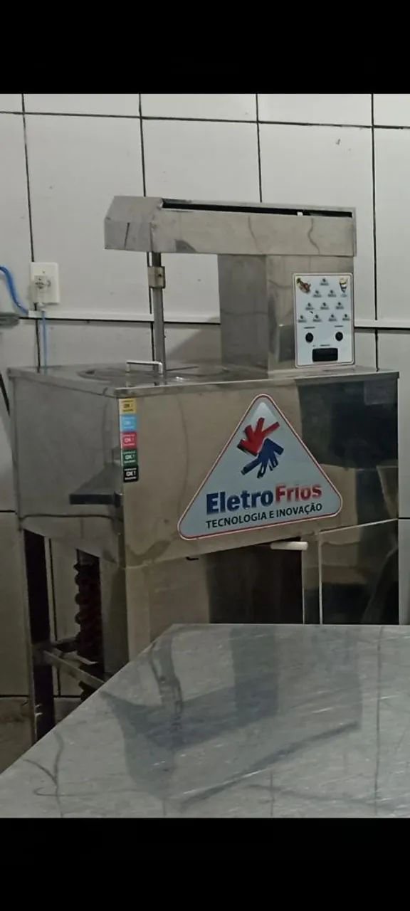 Máquina produtora de Sorvete e Açaí S80 Eletrofrios  - Foto 4