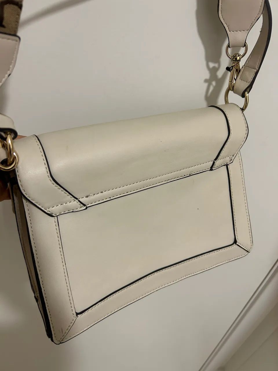 Bolsa Guess bege nova  - Foto 2