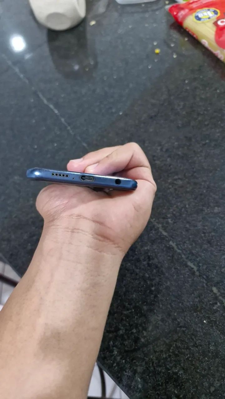CELULAR COM CAIXA E CARREGADOR ORIGINAL ,PARA RETIRADA DE PEÇAS - Foto 5