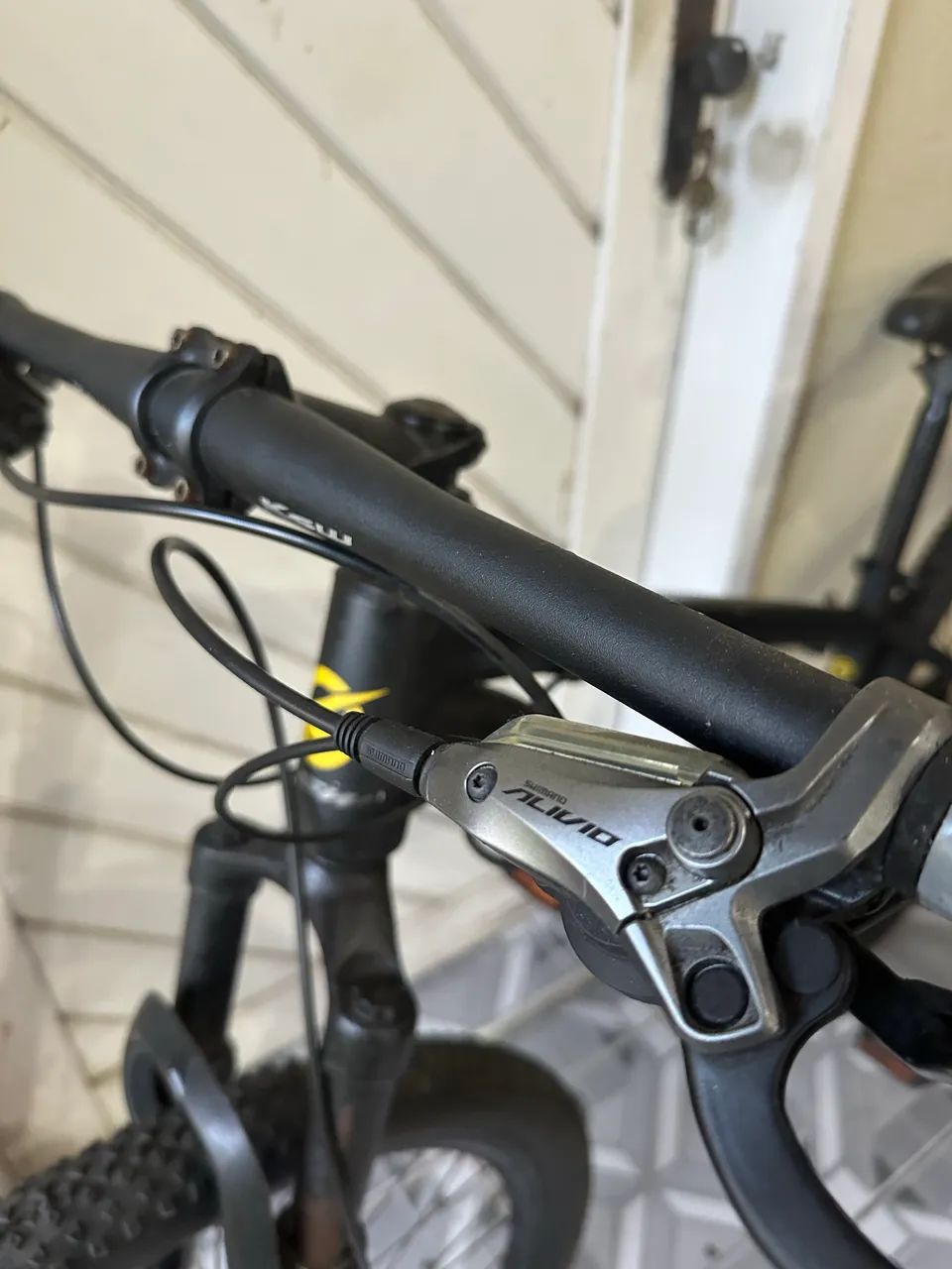 Bicicleta MTB aro 29 quadro 17 - Foto 3