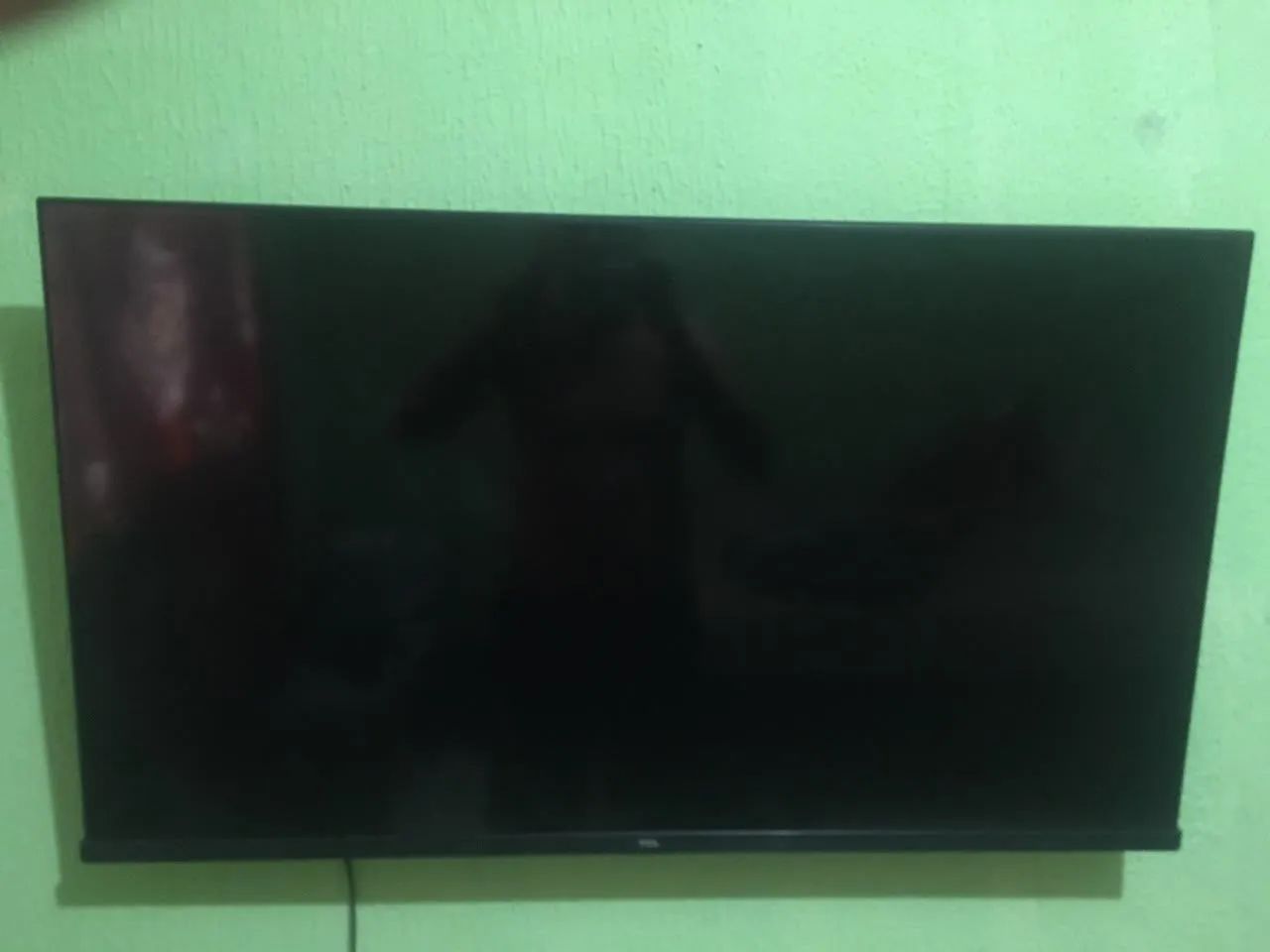 Vendo tv android tcl 43 polegada  - Foto 2