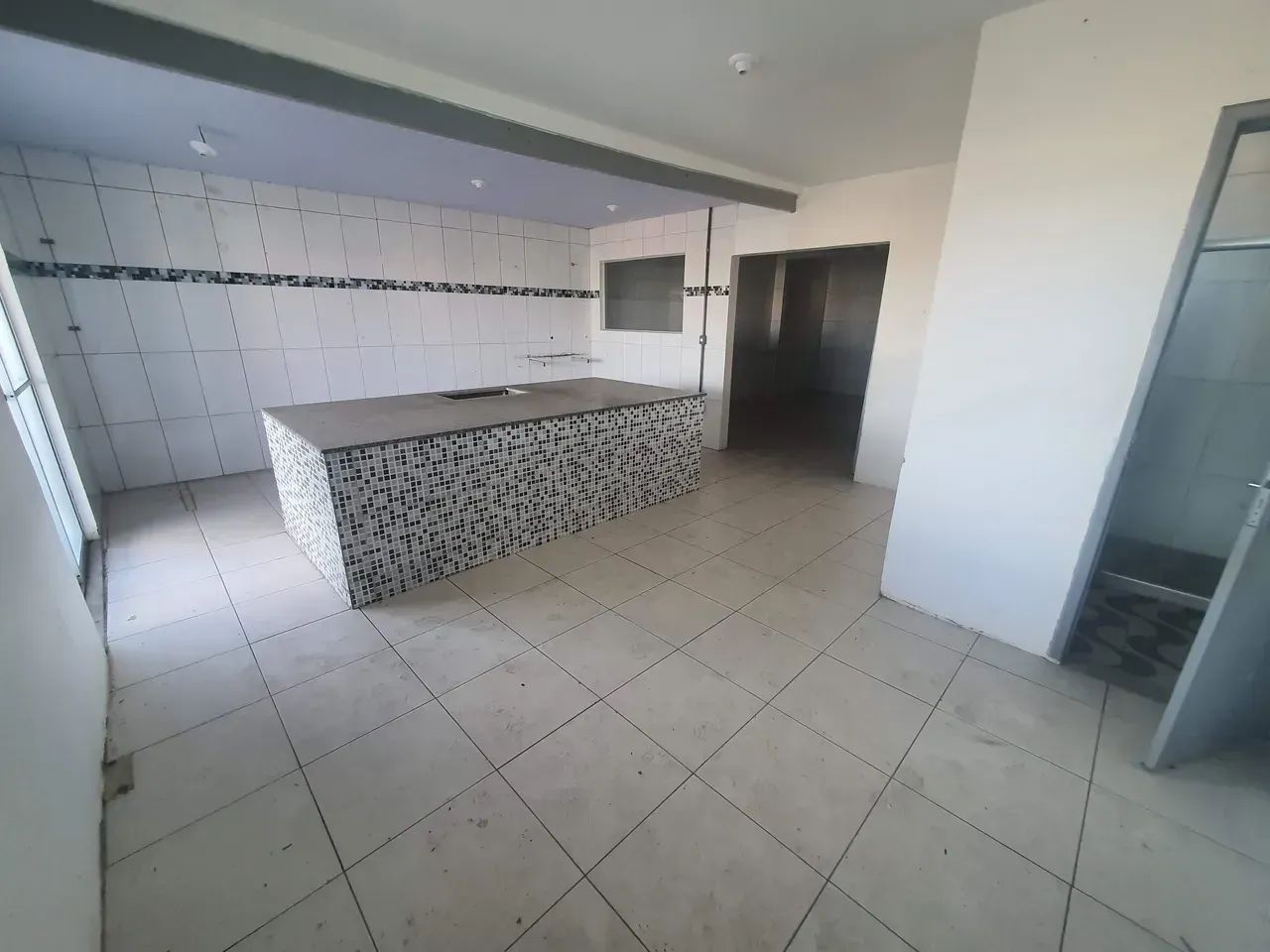 CASA NO BAIRRO CIDADE NOVA  IMÓVEL RESIDENCIAL E COMERCIAL!