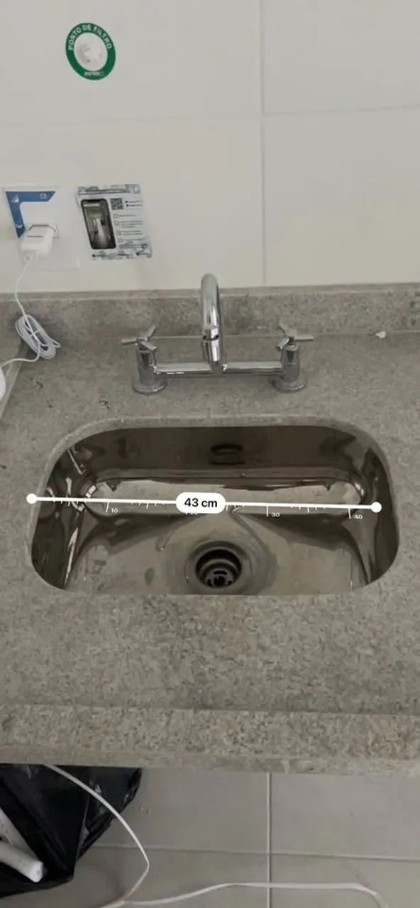 Pia/Bancada de Granito com Cuba e Torneira - Foto 3