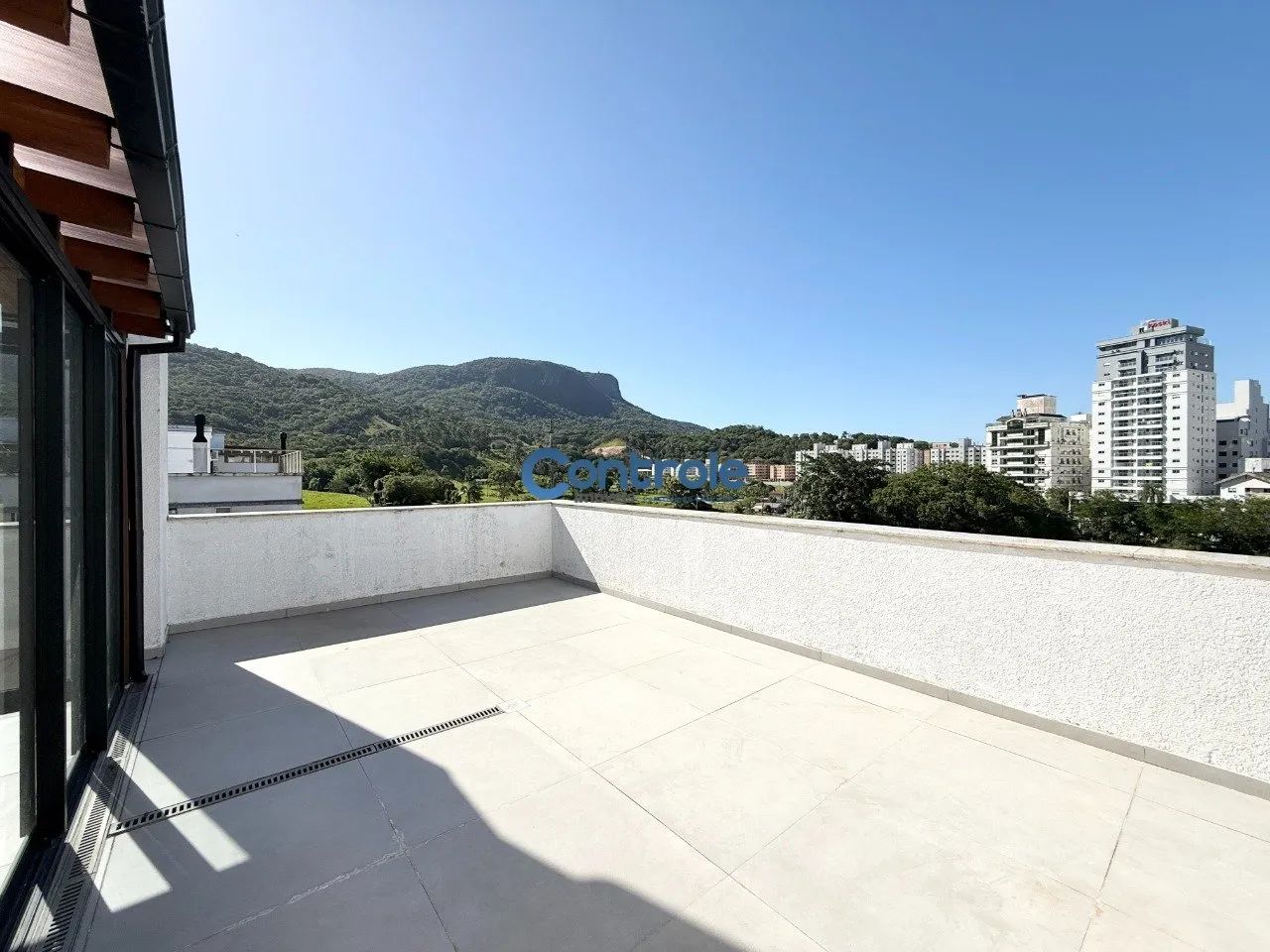 Cobertura duplex com 2 dormitórios - localizada no bairro Pedra Branca, Palhoça - Foto 2