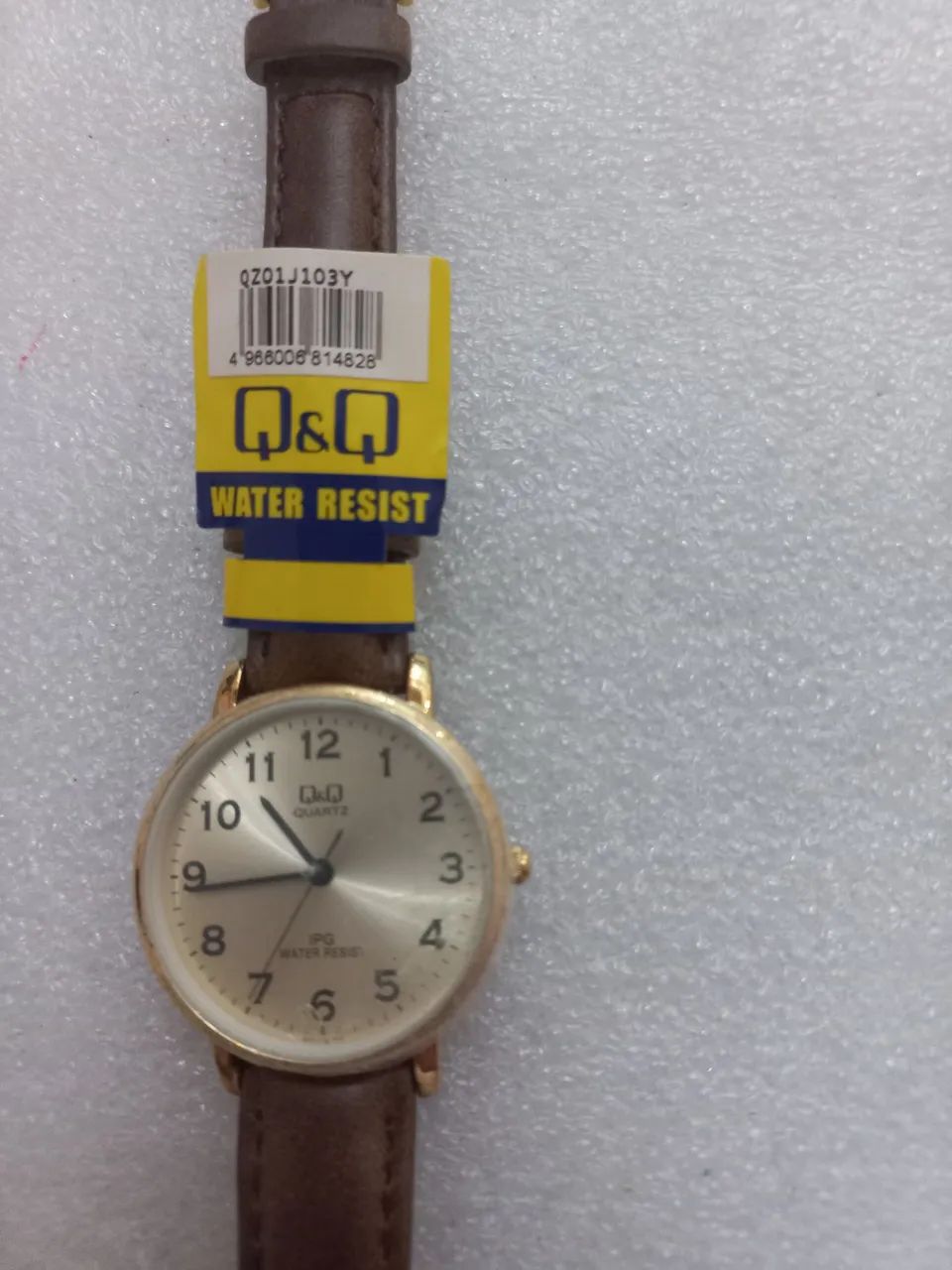 Relogio Q,&Q em couro quartz feminino  - Foto 3