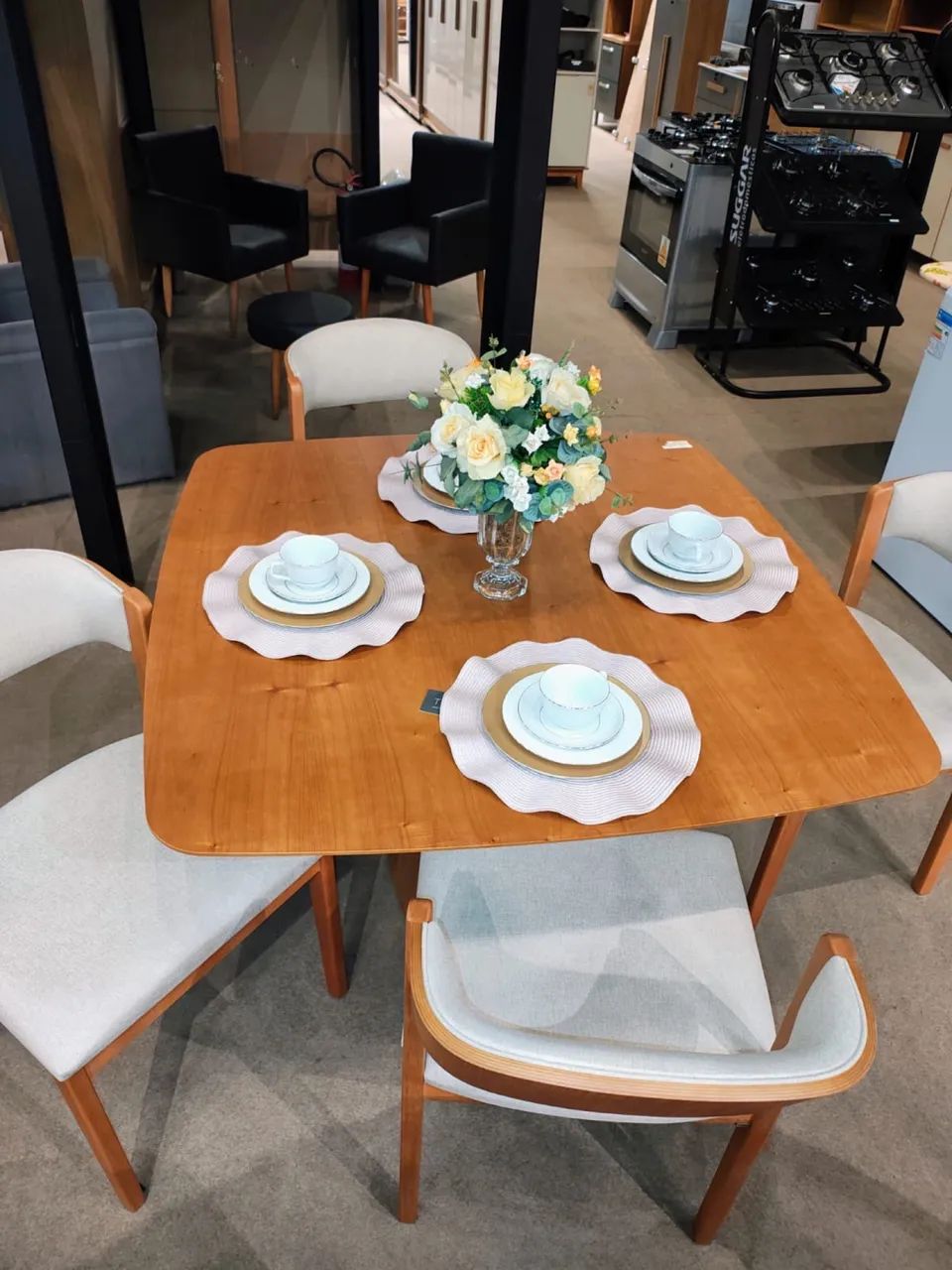 ? _*CONJUNTO DE MESA DUBAI 4 LUGARES*_  - Foto 4
