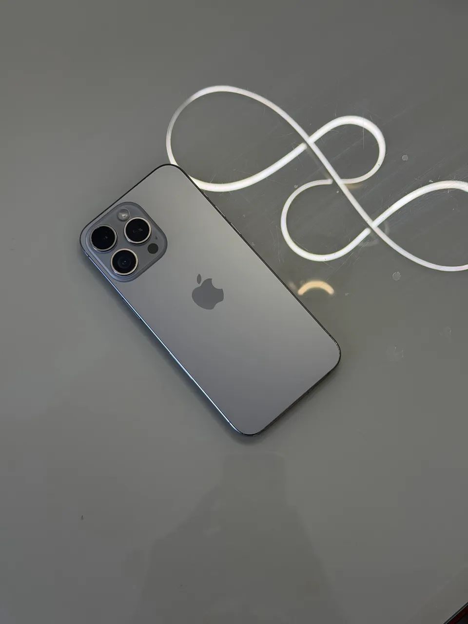 iPhone 15 pro max - Foto 4