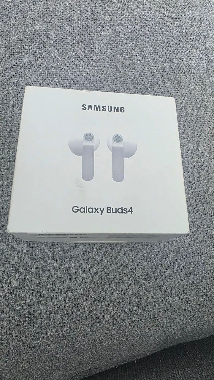 Galaxy Buds 4 na caixa  - Foto 2