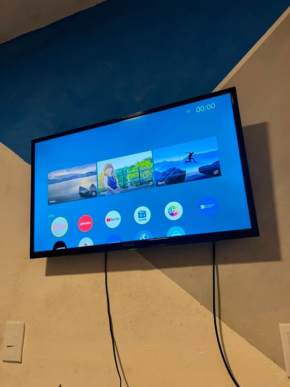 Vendo Tv 32` + PS4 Slim 500Gb  - Foto 3