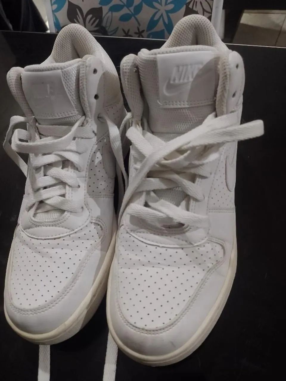 Nike court borough  mid  tam.37 