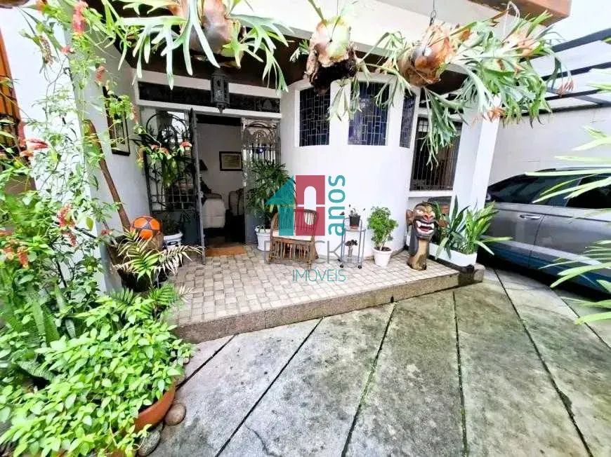 Urca | Casa 5 quartos, sendo 1 suite - Foto 2