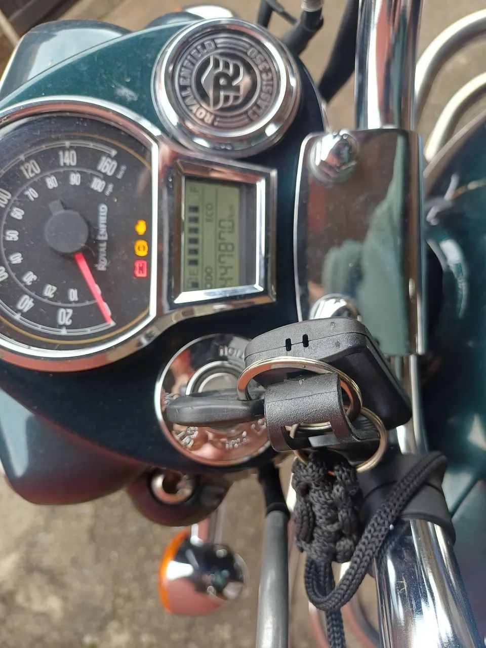 Royal Enfield Classic 350 - Foto 3