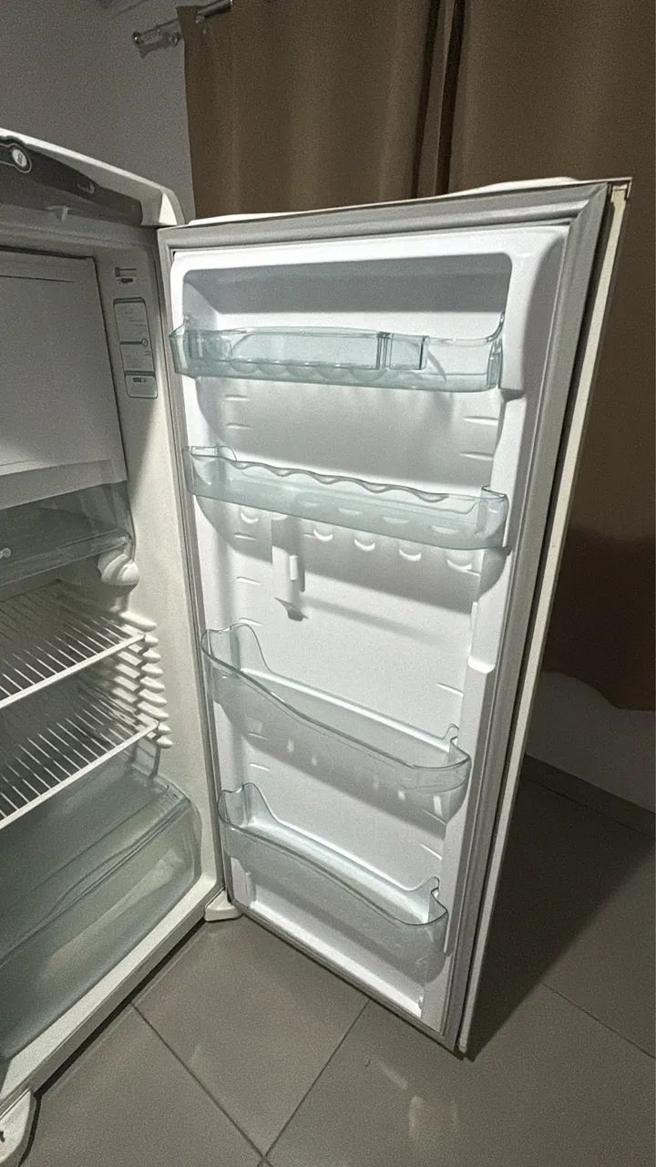 Geladeira Cônsul 