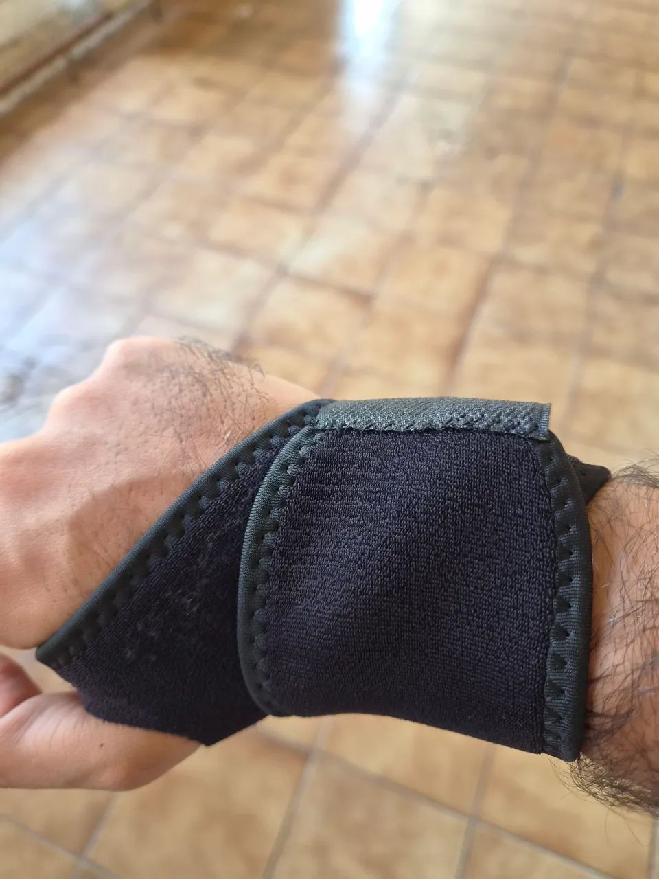 Munhequeira com velcro - Foto 3