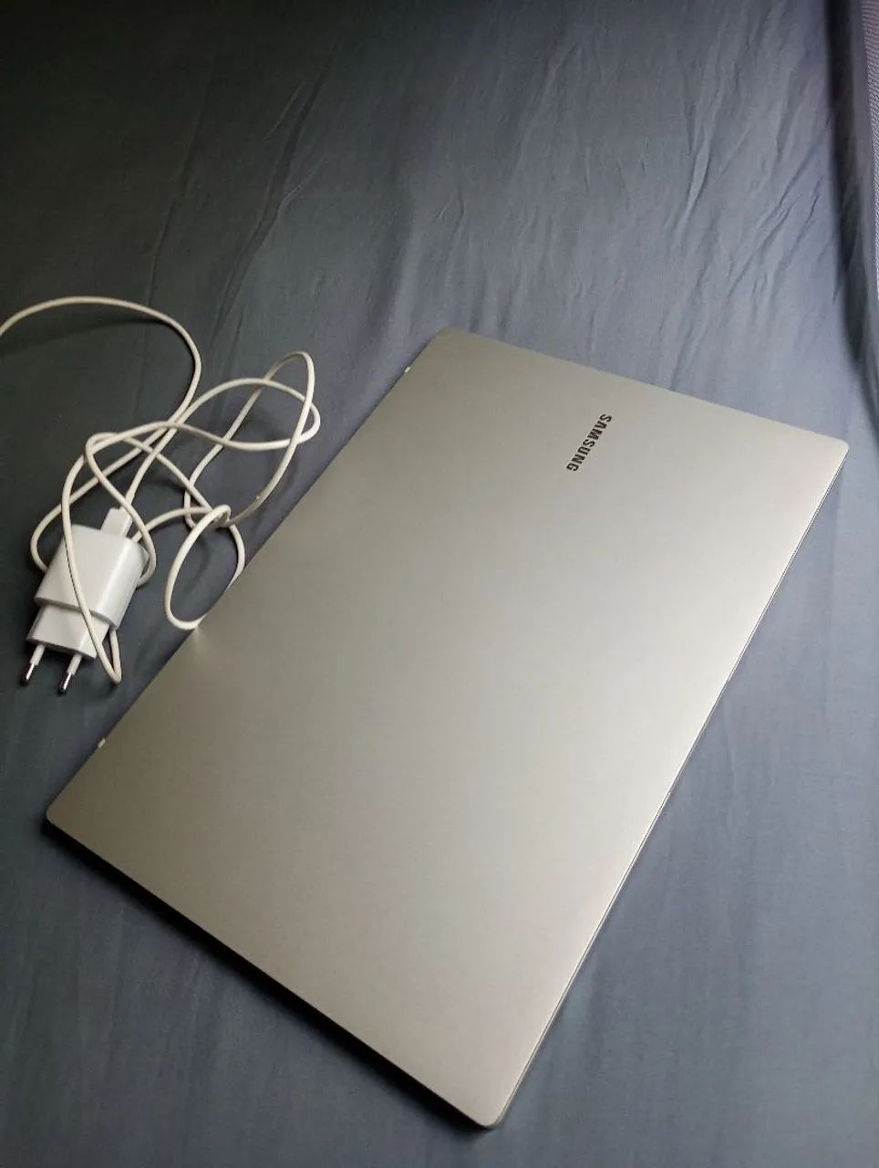 Vende-se Notebook  Galaxy Samsung Book Go - Foto 3