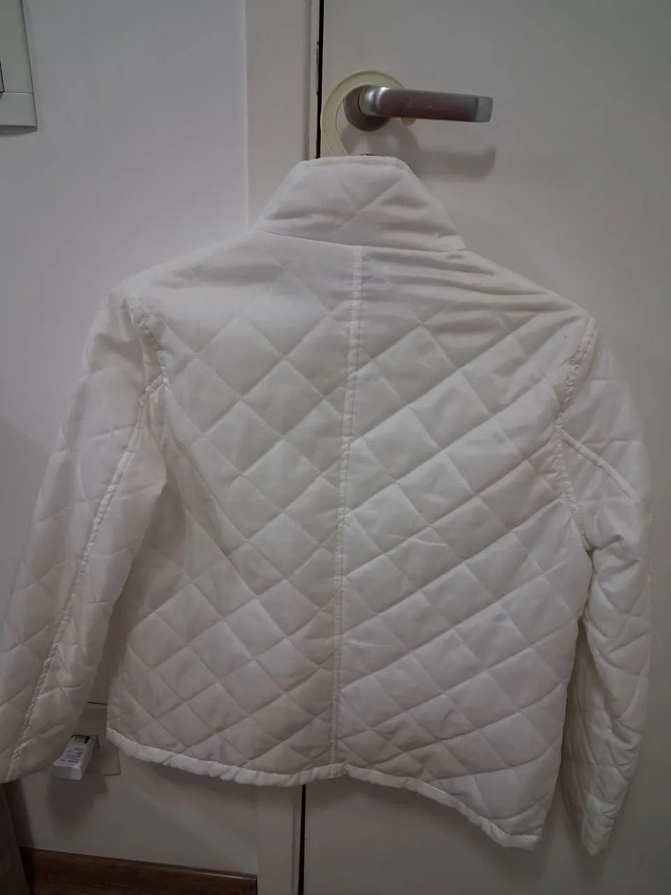 Jaqueta  puffer  branca  TAM P - Foto 3