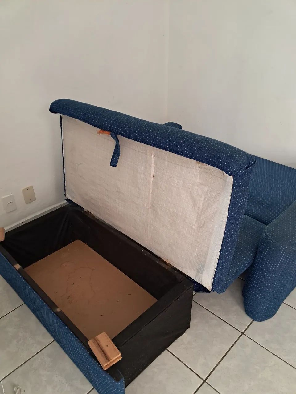 Sofá cama com baú - Foto 4
