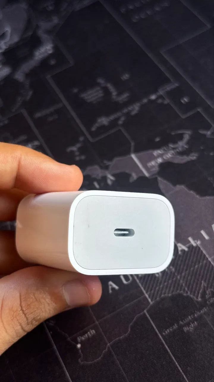 Carregador 20w original Apple  - Foto 2