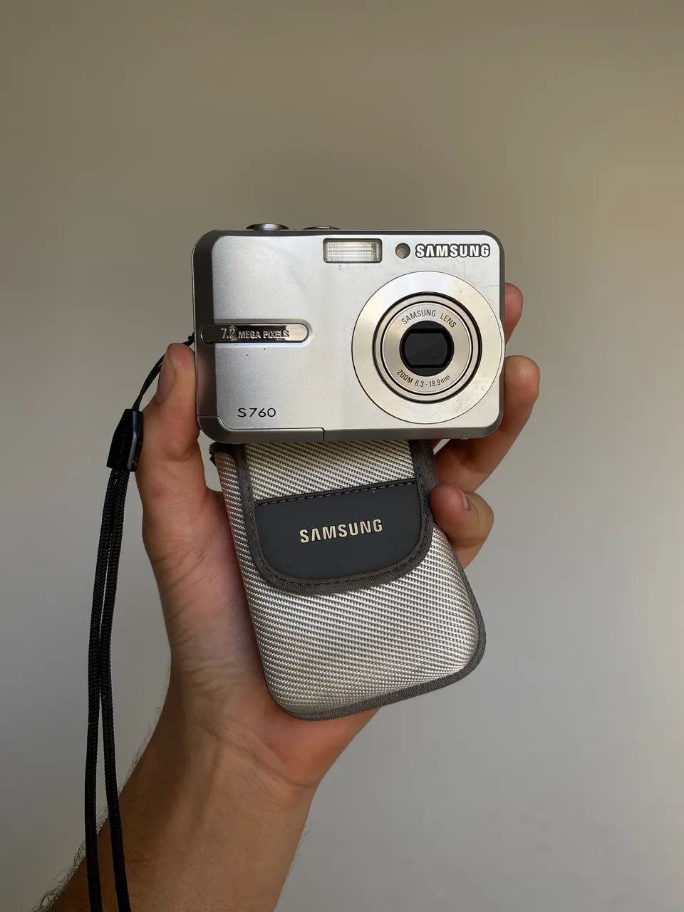 Camera Digital Samsung S760