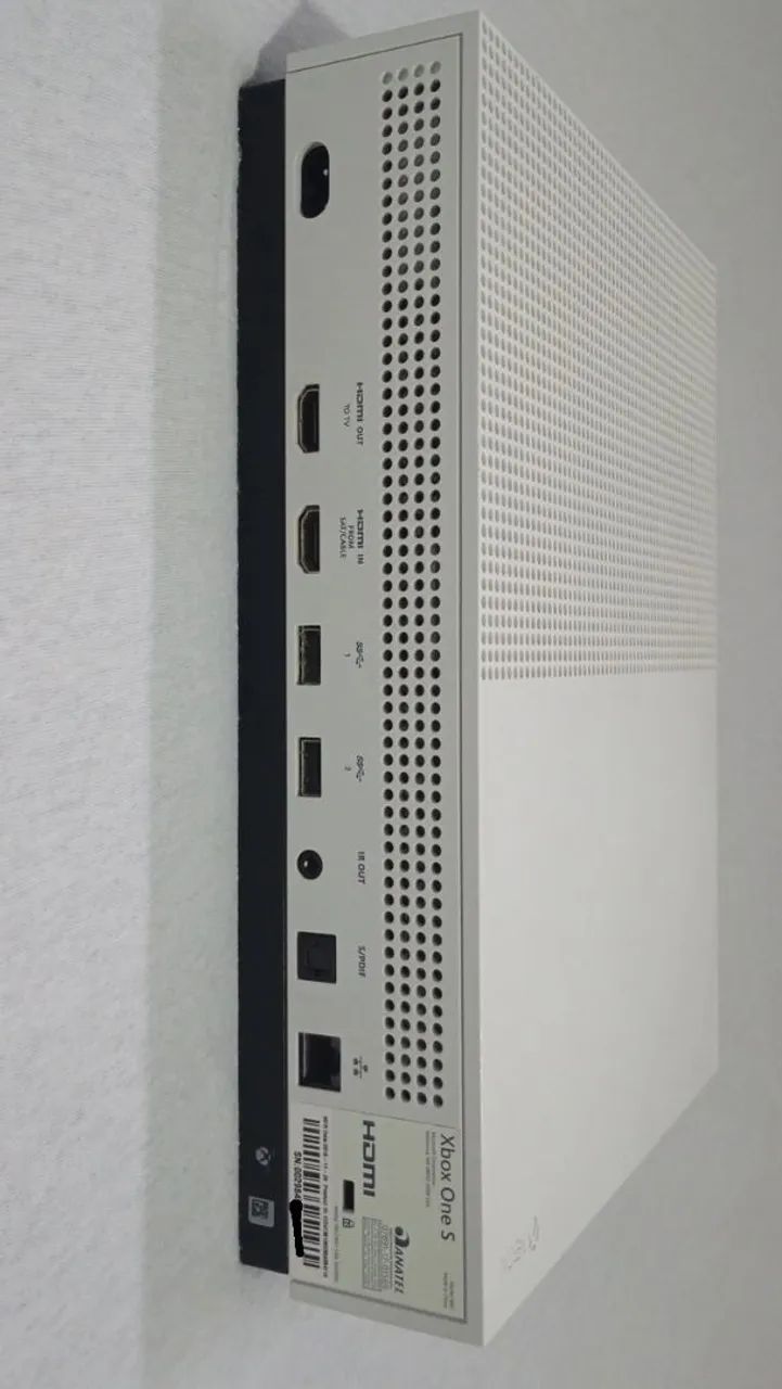 XBOX ONE S 1TB  - Foto 5