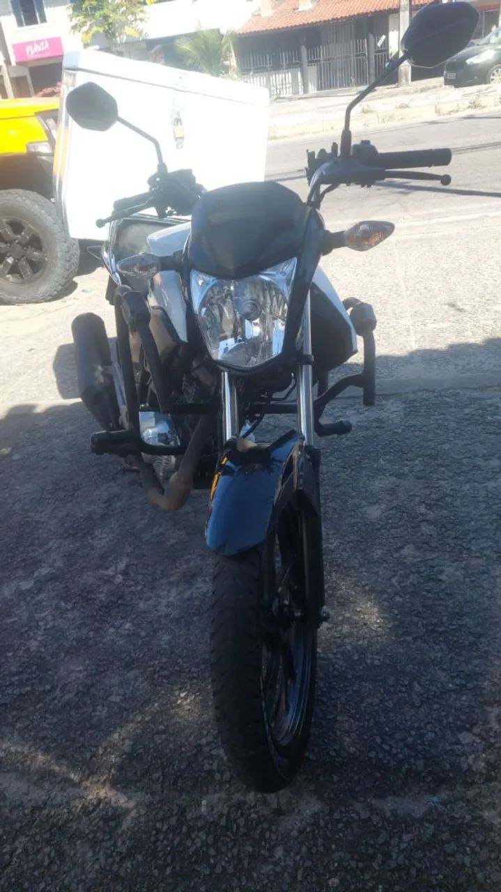 CARGO 160 COM BAU NOVO