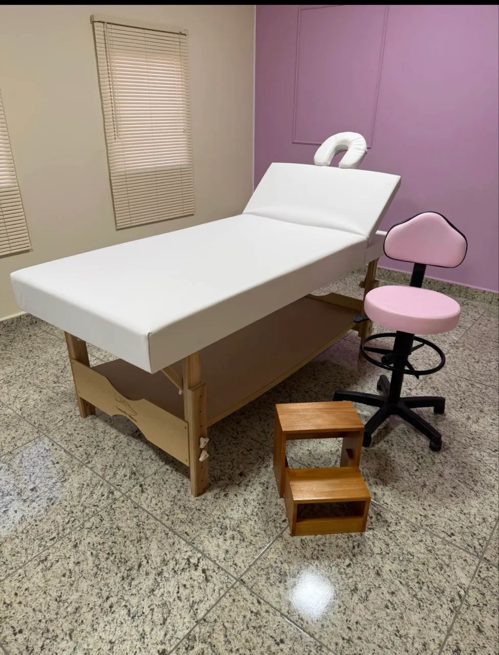 Conjunto Estética Maca, escada e Mocho