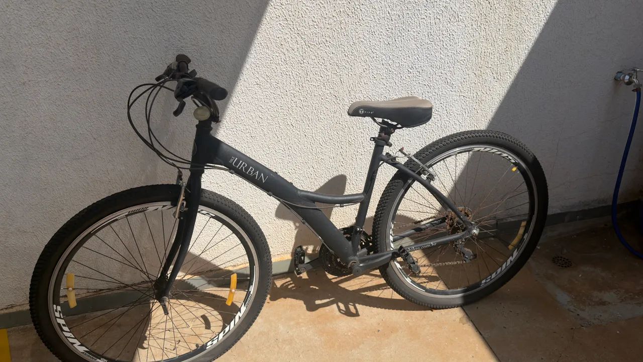 Bicicleta  - Foto 2