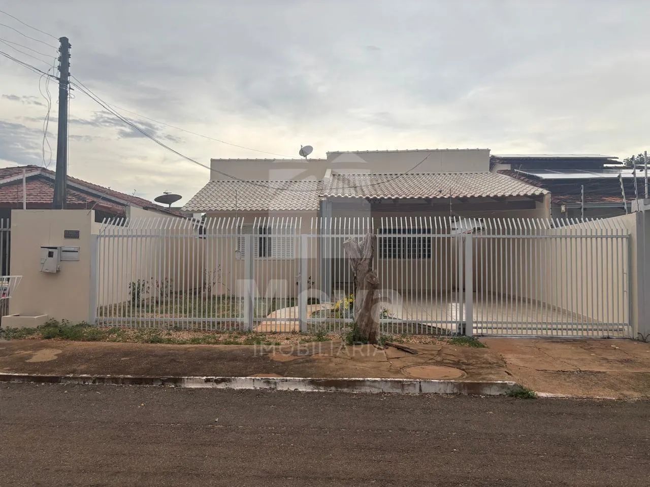 Casa com 4 dormitórios 406 Norte