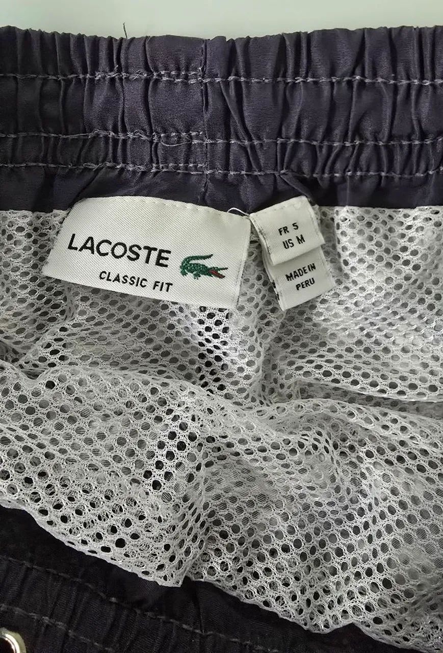 Bermuda Lacoste original classic fit M cinza  - Foto 3