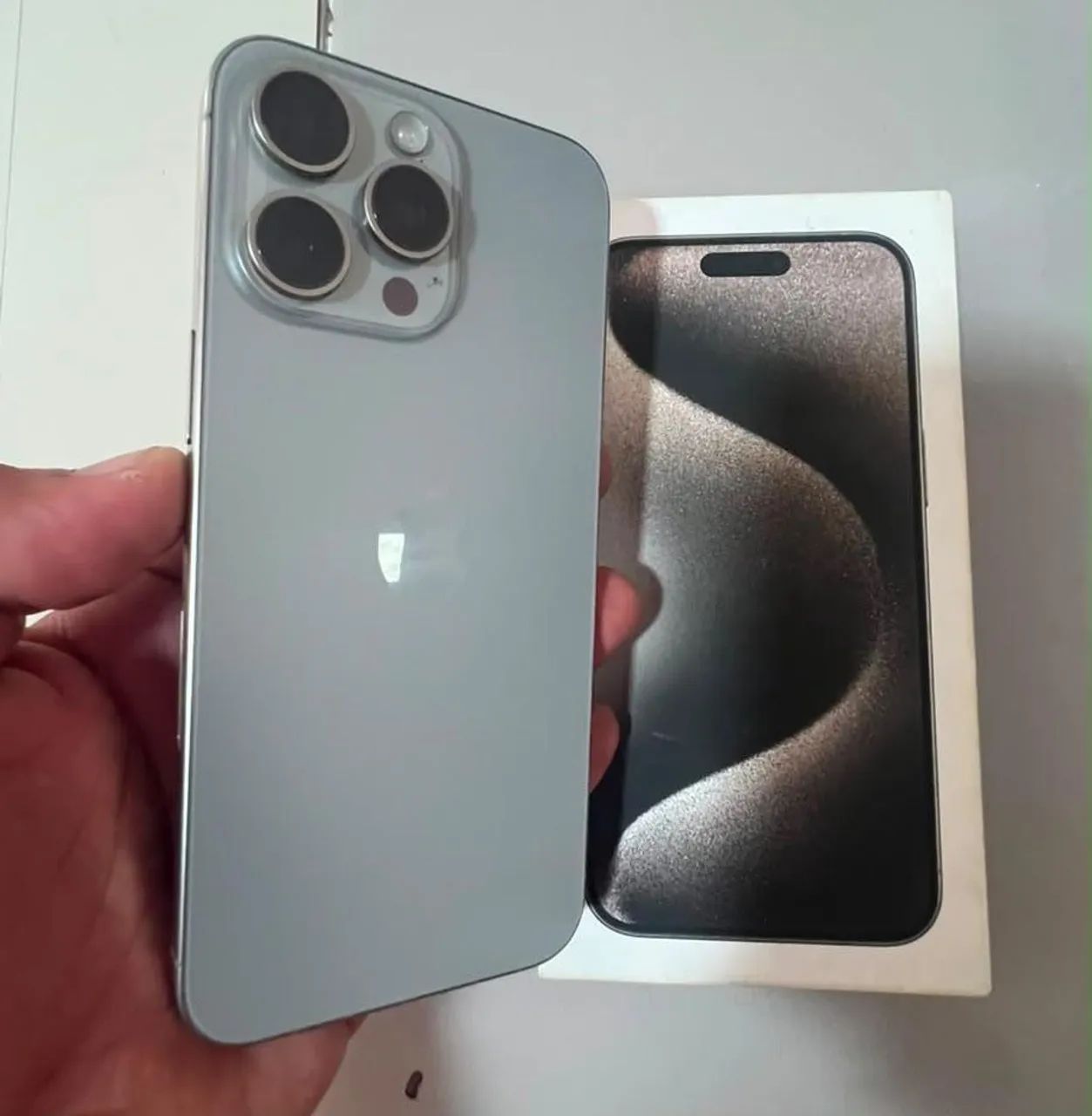 iPhone 
