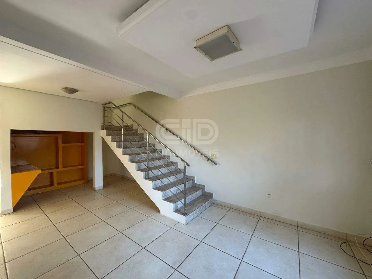 Sobrado com 3 quartos no bairro CPA III - Foto 2