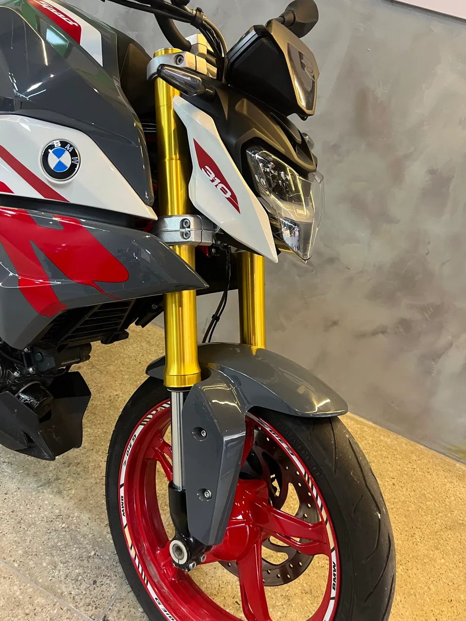 BMW G310 R - Foto 2