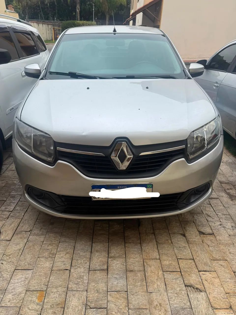 Renault Logan Expression Hi-flex 1.6 8V 4P 2015 - Foto 2