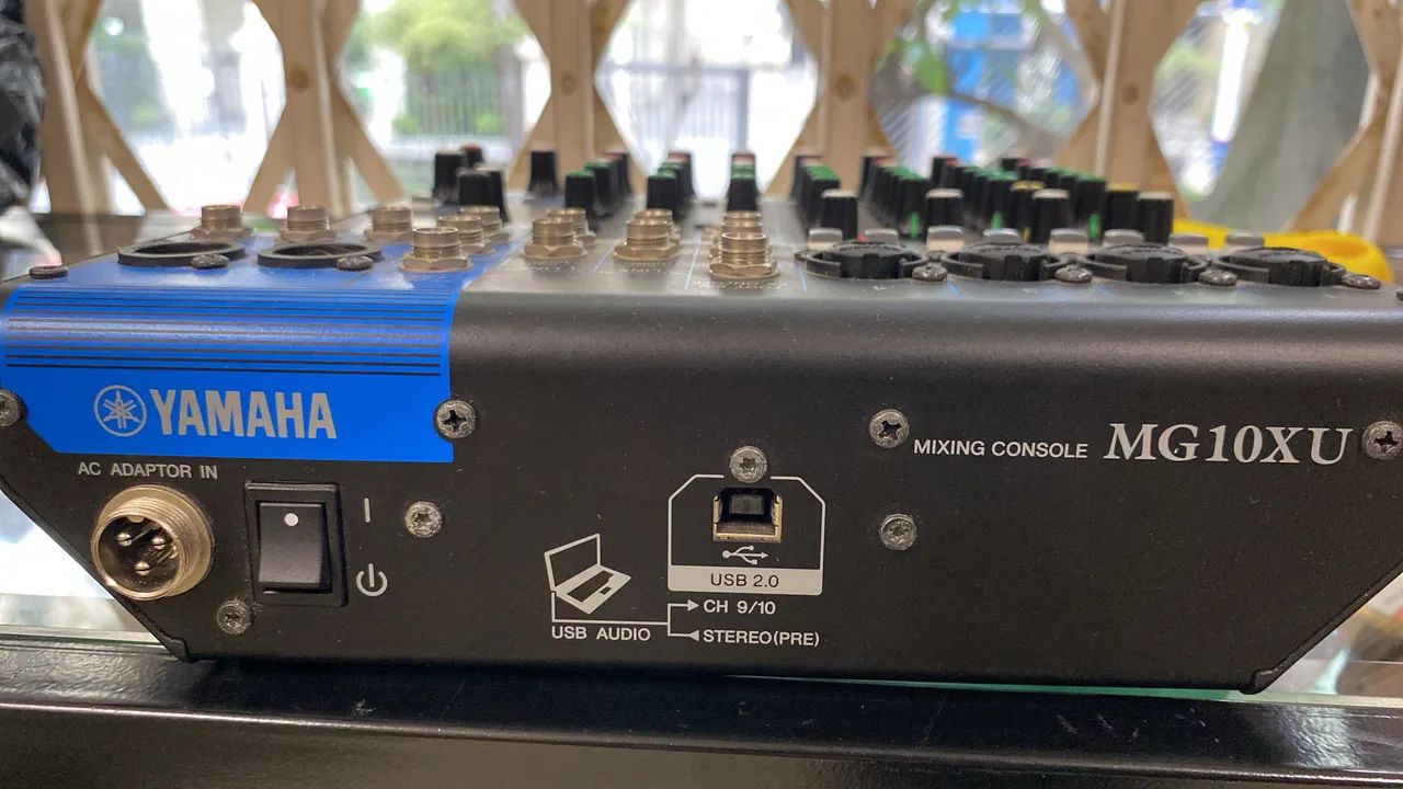 Mesa Yamaha MG10XU 10 Canais - Zerada PRA SAIR LOGO - Equipamentos