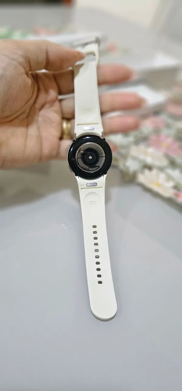 SAMSUNG WATCH 6 - CREME - Foto 4