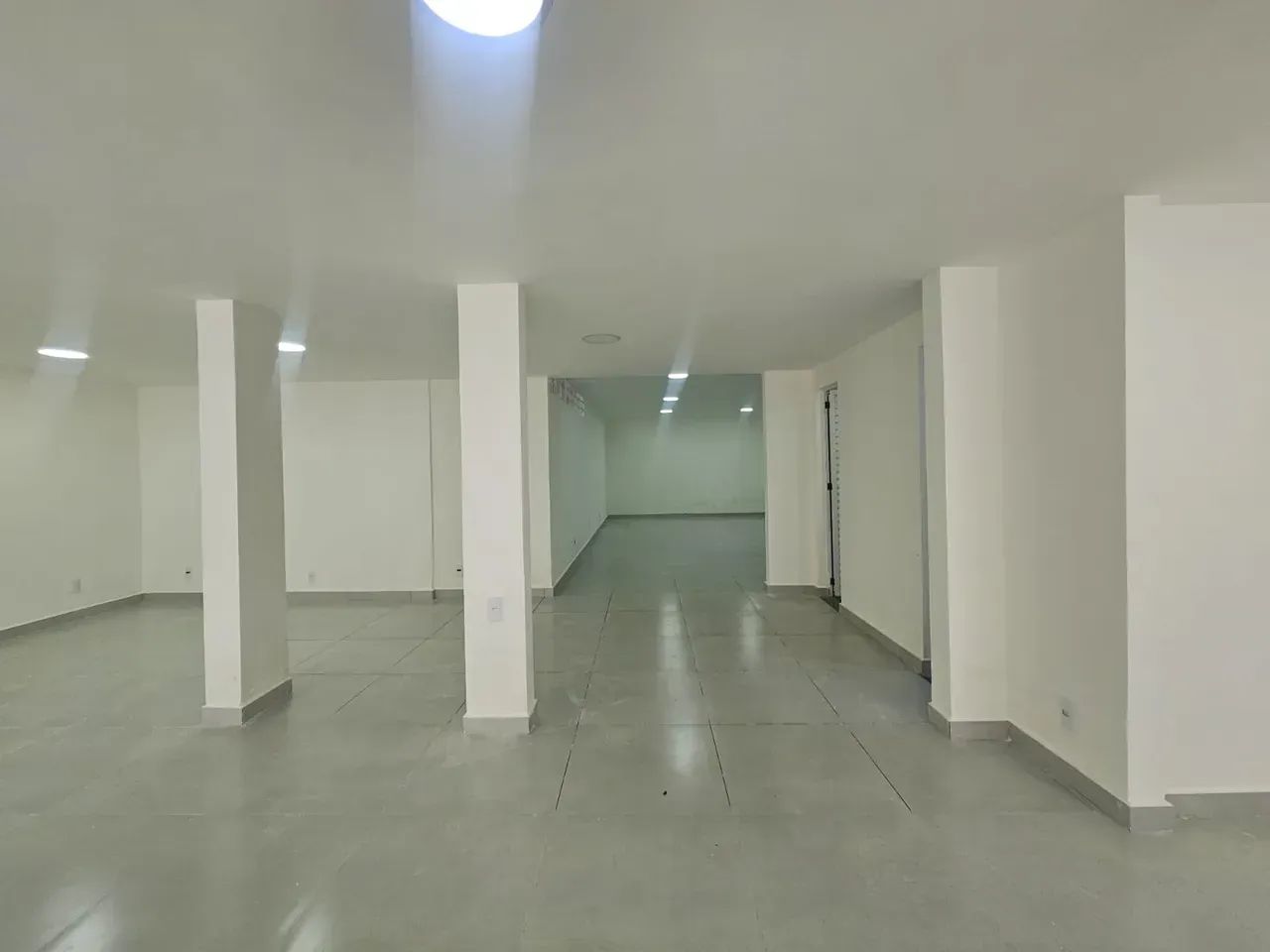 LOJA COMERCIAL AMPLA PARA ALUGUEL - Foto 4