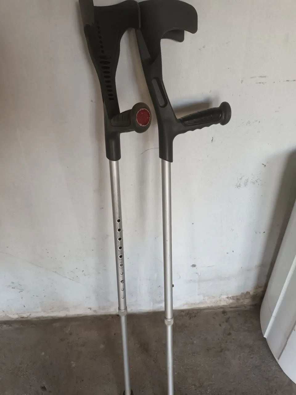 Muletas par R$100
